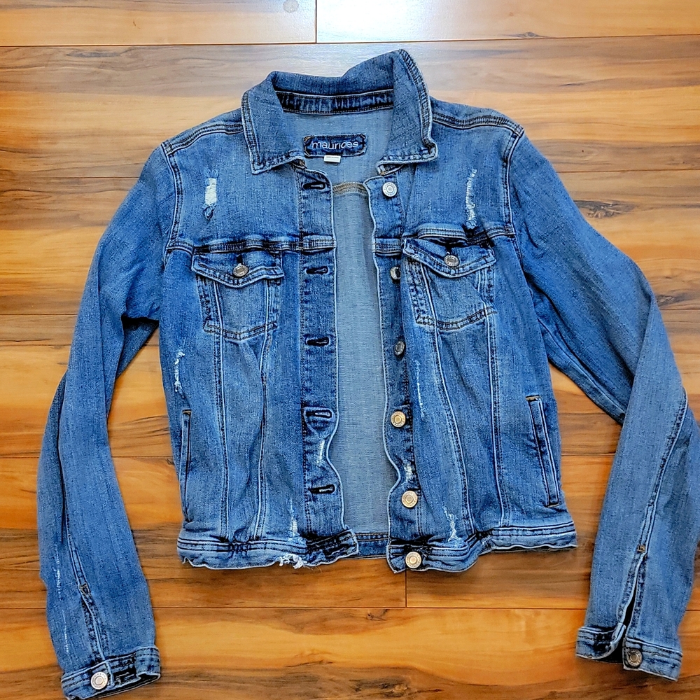 Jean jacket size small